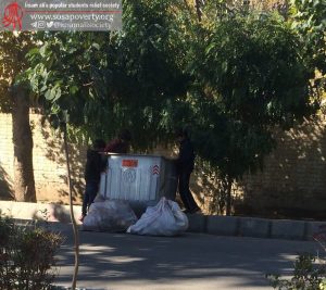 لباس متحدالشکل تنها راه‌حل موجود برای حل معضل زباله‌گردی کودکان