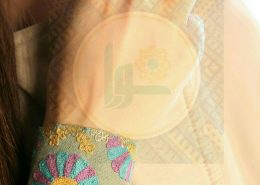 دستبند سوزن دوزی شده