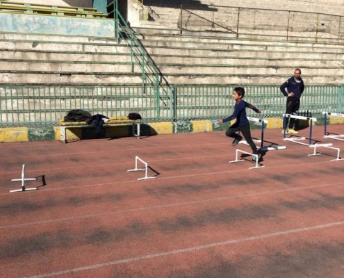 تمرین دومیدانی کودکان خانه ایرانی پاکدشت